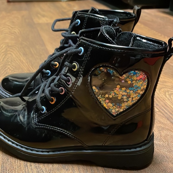 The Children’s Place Little Girl Fashion Boot - Picture 5 of 5